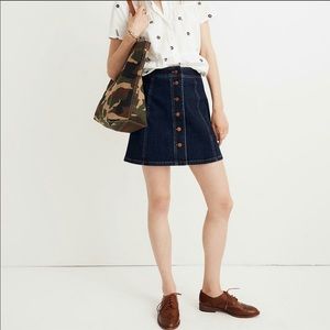Madewell button front A line jean skirt